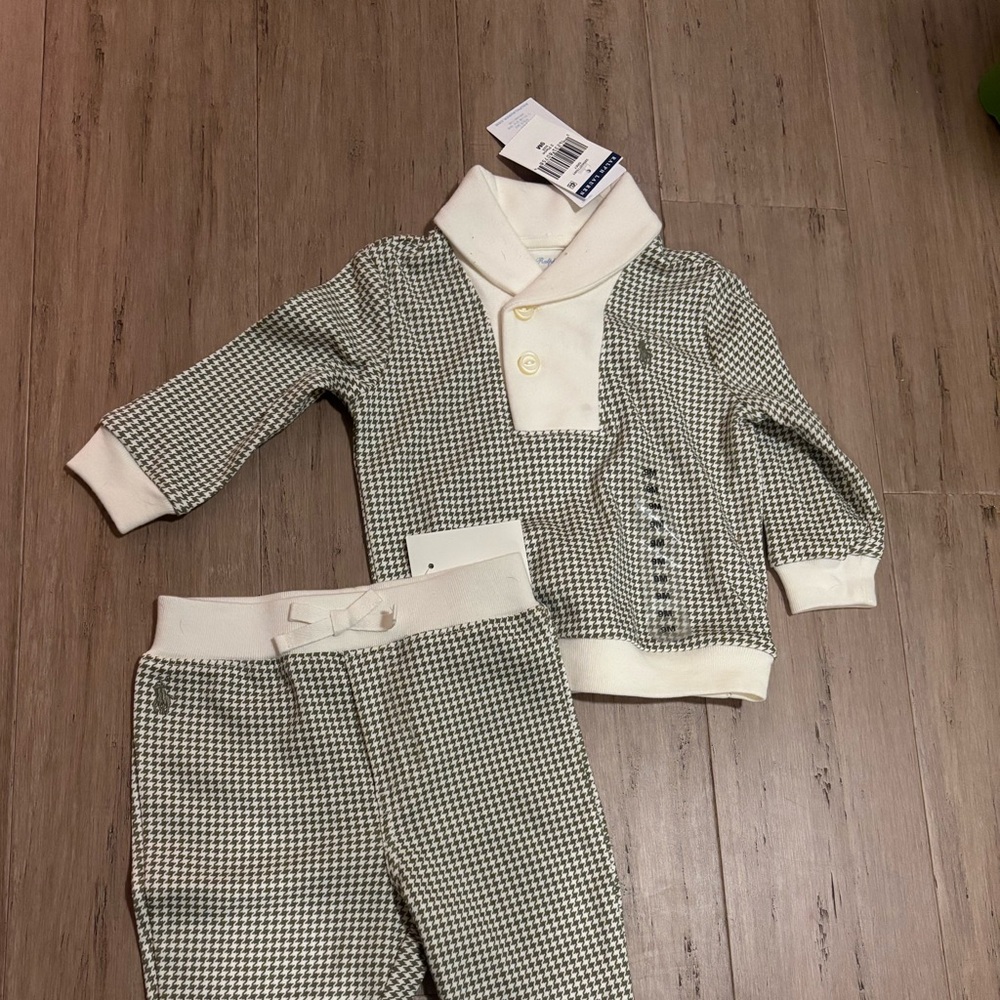 Stylish Houndstooth Baby Outfit